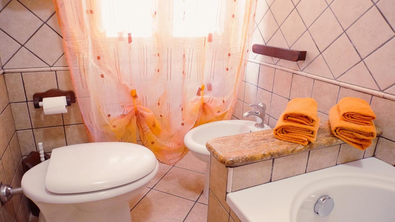 Pm 12 Via Achille Grandi Guest House Alghero Extérieur photo